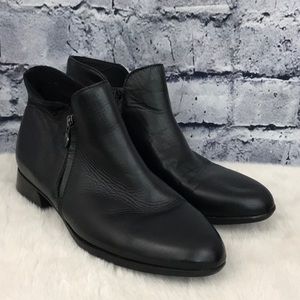 Munro Zipper Booties 08480